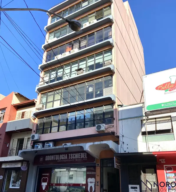 Foto 1 de Sala Comercial com 3 quartos à venda, 66m2 em Bonfim, Santa Maria - RS