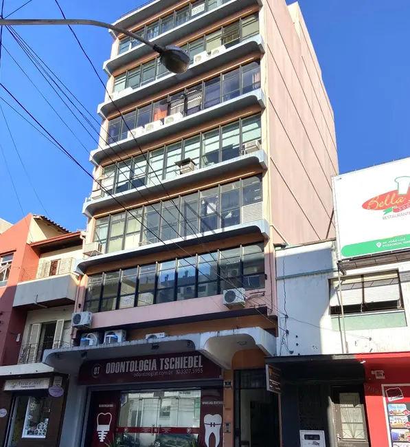 Foto 1 de Sala Comercial com 3 quartos à venda, 66m2 em Bonfim, Santa Maria - RS