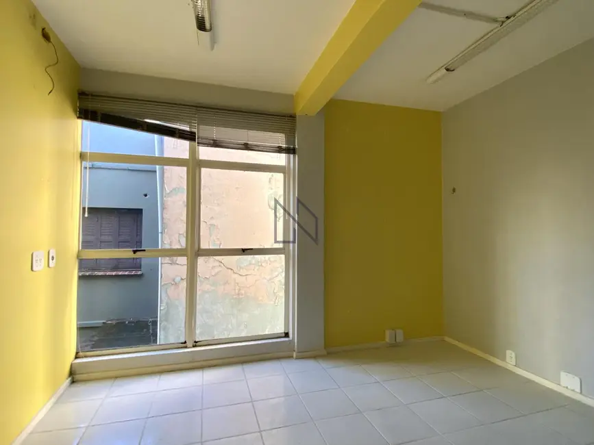 Sala Comercial com 3 quartos à venda, 66m2 em Bonfim, Santa Maria - RS - imagem 3 Foto 3 de Sala Comercial com 3 quartos à venda, 66m2 em Bonfim, Santa Maria - RS