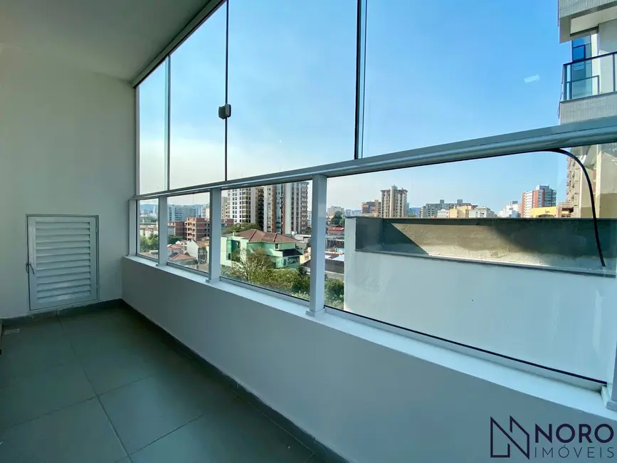 Apartamento com 2 quartos para alugar, 75m2 em Centro, Santa Maria - RS - imagem 7 Foto 7 de Apartamento com 2 quartos para alugar, 75m2 em Centro, Santa Maria - RS