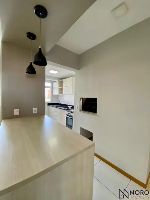 Apartamento com 2 quartos para alugar, 75m2 em Centro, Santa Maria - RS - imagem 9 Foto 9 de Apartamento com 2 quartos para alugar, 75m2 em Centro, Santa Maria - RS