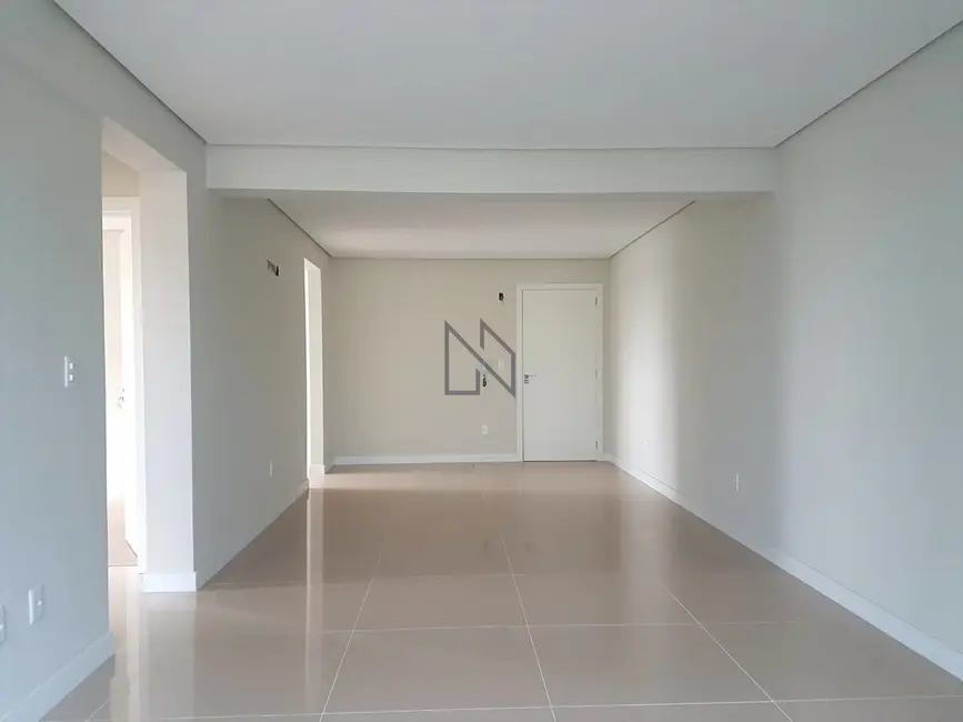 Foto 8 de Apartamento com 2 quartos à venda, 81m2 em Centro, Santa Maria - RS