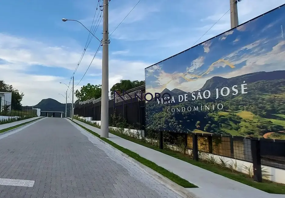 Foto 1 de Terreno / Lote à venda, 428m2 em São José, Santa Maria - RS