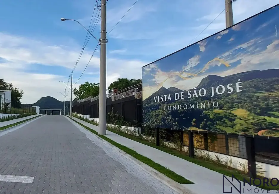 Foto 1 de Terreno / Lote à venda, 428m2 em São José, Santa Maria - RS