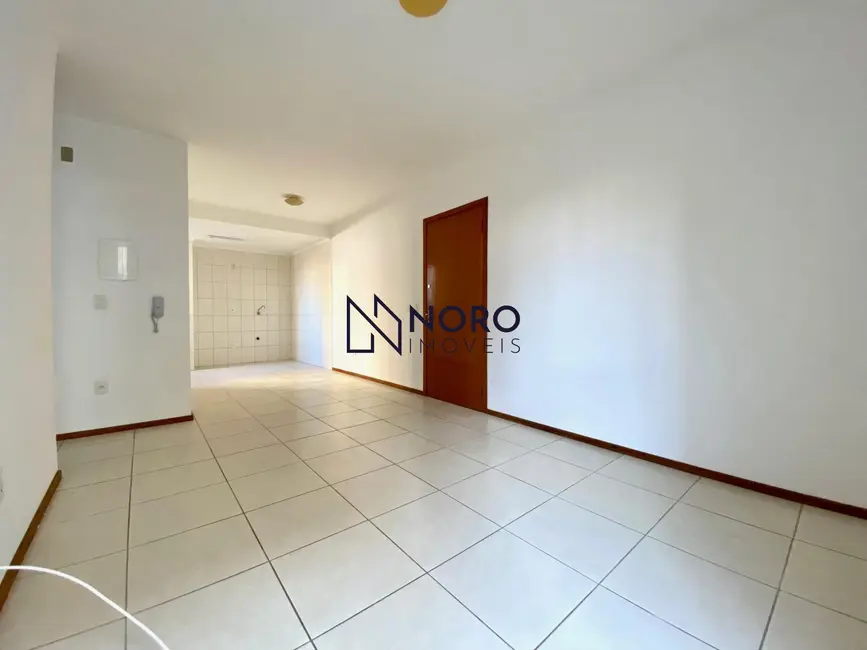 Foto 2 de Apartamento com 2 quartos à venda, 55m2 em Centro, Santa Maria - RS