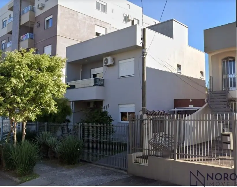 Foto 1 de Casa com 3 quartos à venda, 125m2 em Camobi, Santa Maria - RS