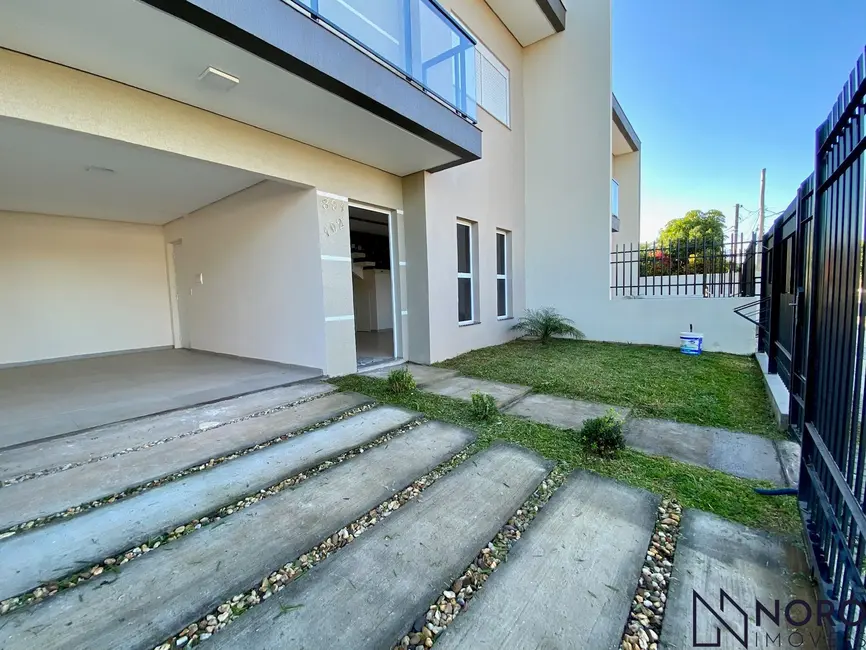 Foto 1 de Casa com 3 quartos à venda, 144m2 em Pinheiro Machado, Santa Maria - RS
