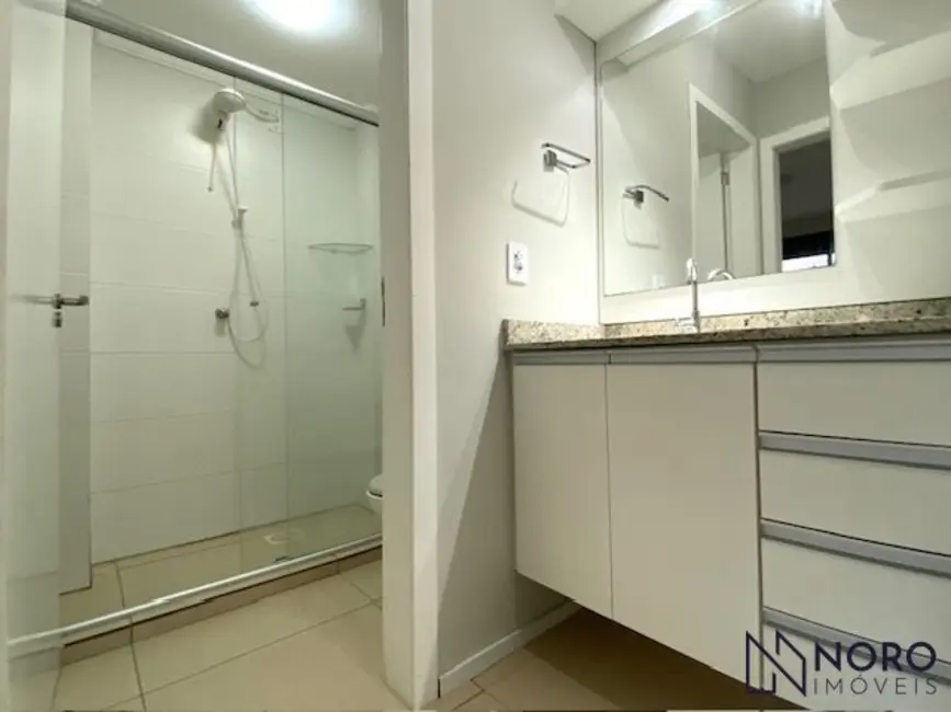 Foto 5 de Apartamento com 1 quarto para alugar, 35m2 em Nossa Senhora de Fátima, Santa Maria - RS