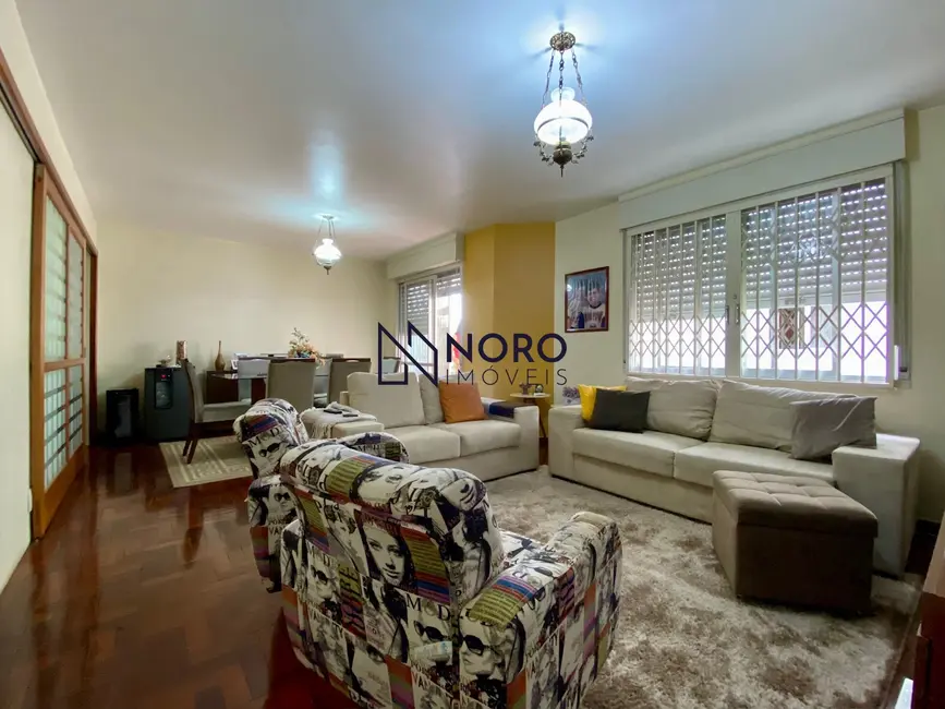 Foto 2 de Apartamento com 3 quartos à venda, 133m2 em Nossa Senhora do Rosário, Santa Maria - RS