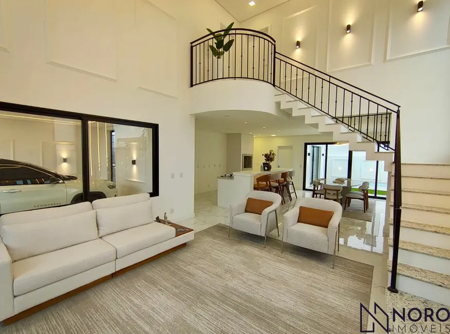 Foto 3 de Casa de Condomínio com 3 quartos à venda, 215m2 em Tomazetti, Santa Maria - RS