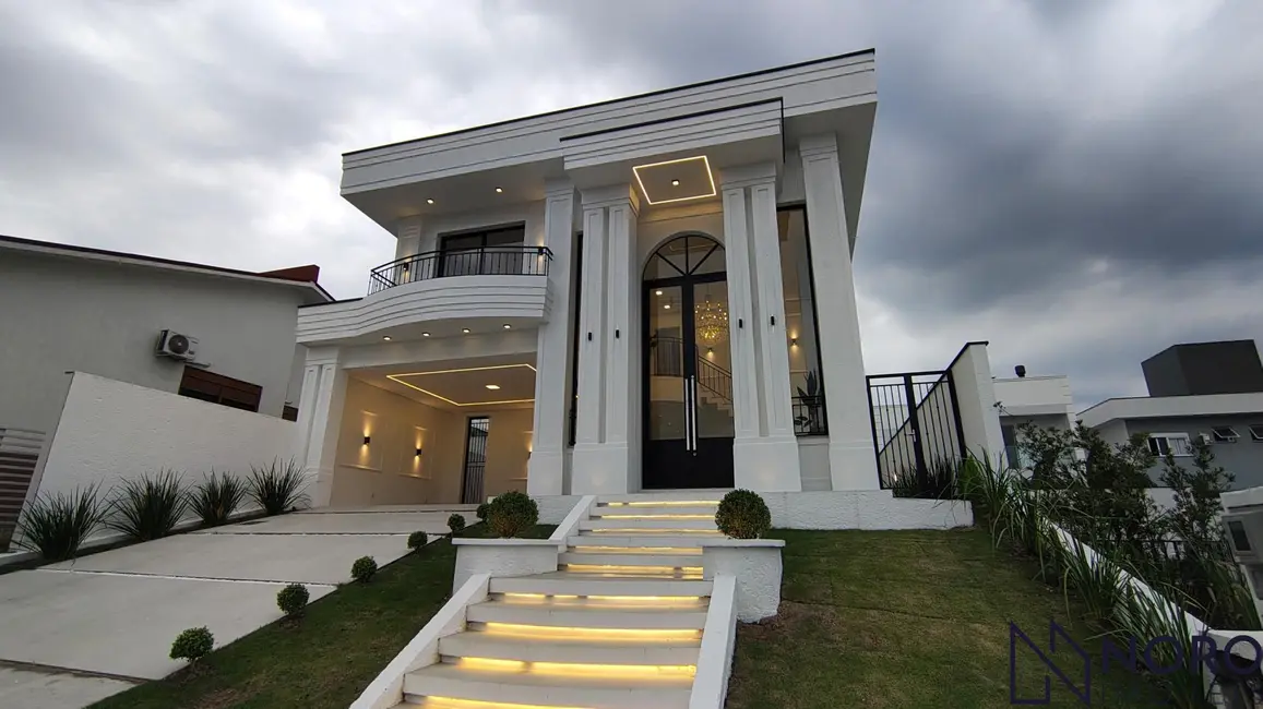 Foto 1 de Casa de Condomínio com 3 quartos à venda, 215m2 em Tomazetti, Santa Maria - RS