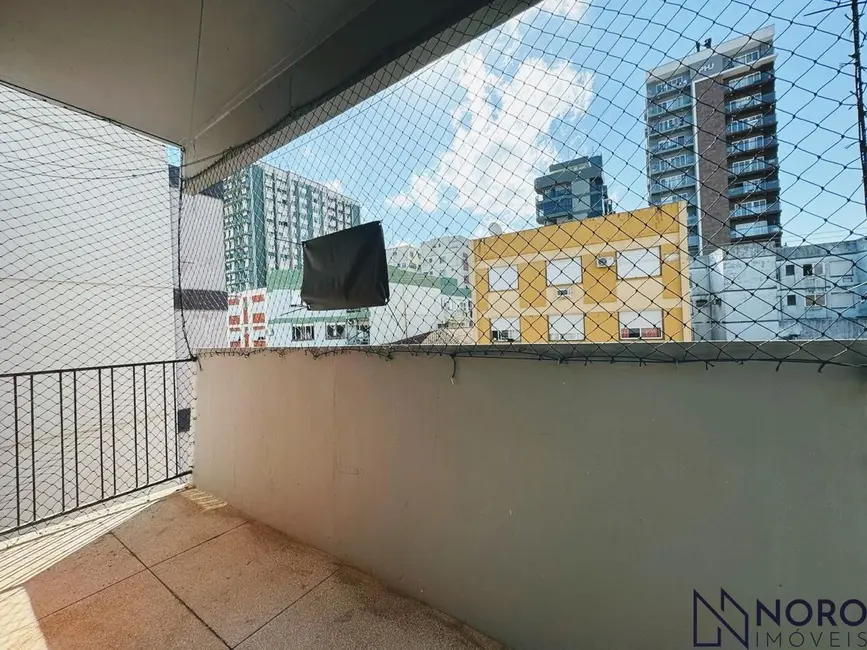 Foto 1 de Apartamento com 3 quartos à venda, 107m2 em Nossa Senhora de Fátima, Santa Maria - RS