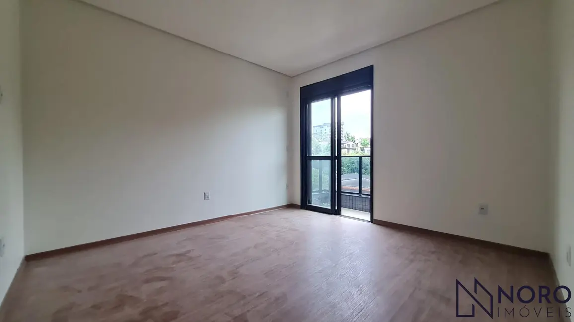 Foto 6 de Apartamento com 2 quartos à venda, 87m2 em Nossa Senhora de Lourdes, Santa Maria - RS