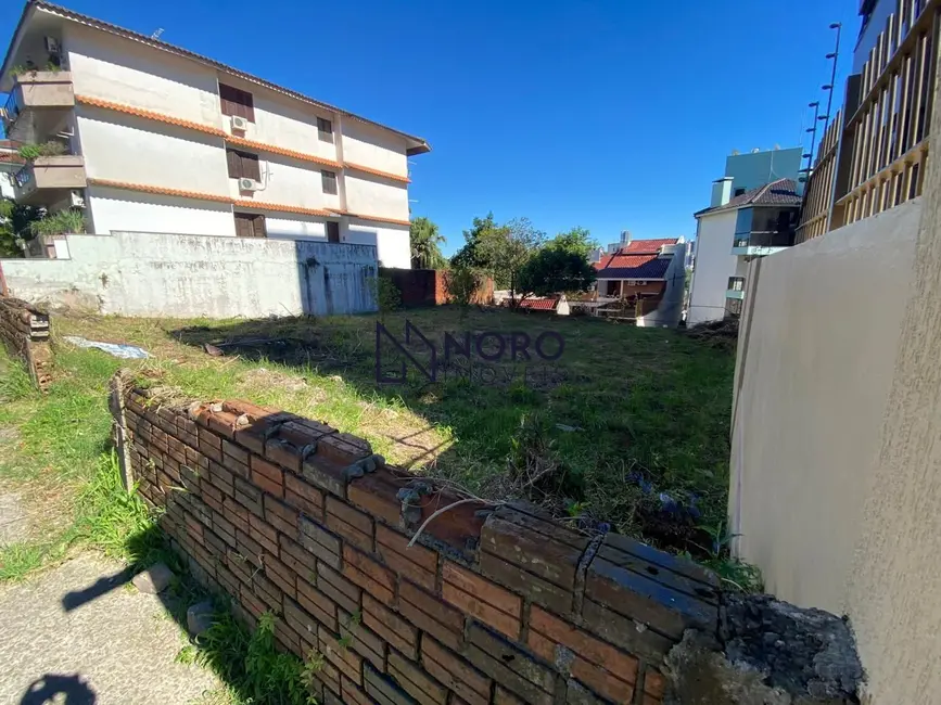 Foto 2 de Terreno / Lote à venda, 514m2 em Nossa Senhora de Lourdes, Santa Maria - RS