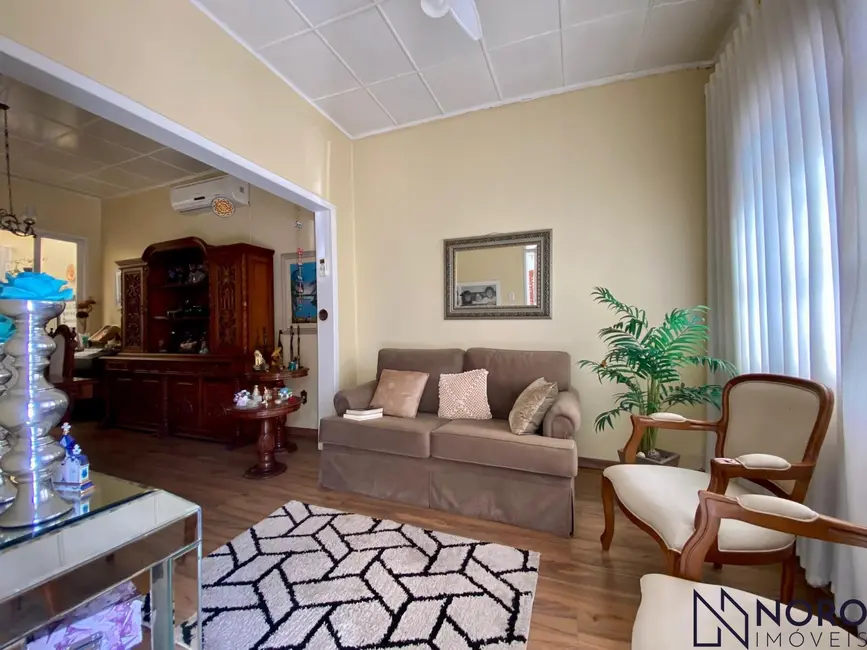 Foto 1 de Casa com 3 quartos à venda, 170m2 em Bonfim, Santa Maria - RS