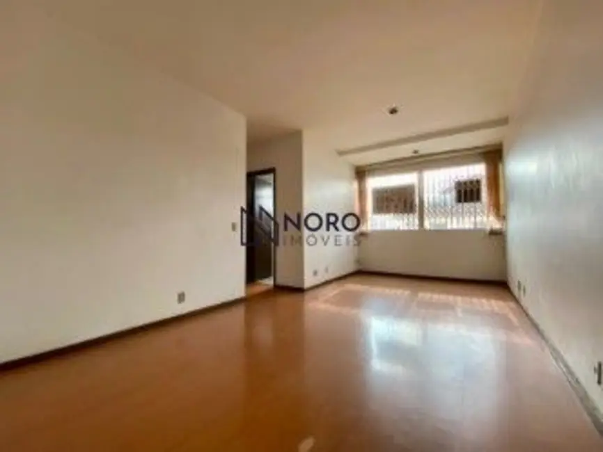 Foto 2 de Apartamento com 2 quartos à venda, 61m2 em Patronato, Santa Maria - RS