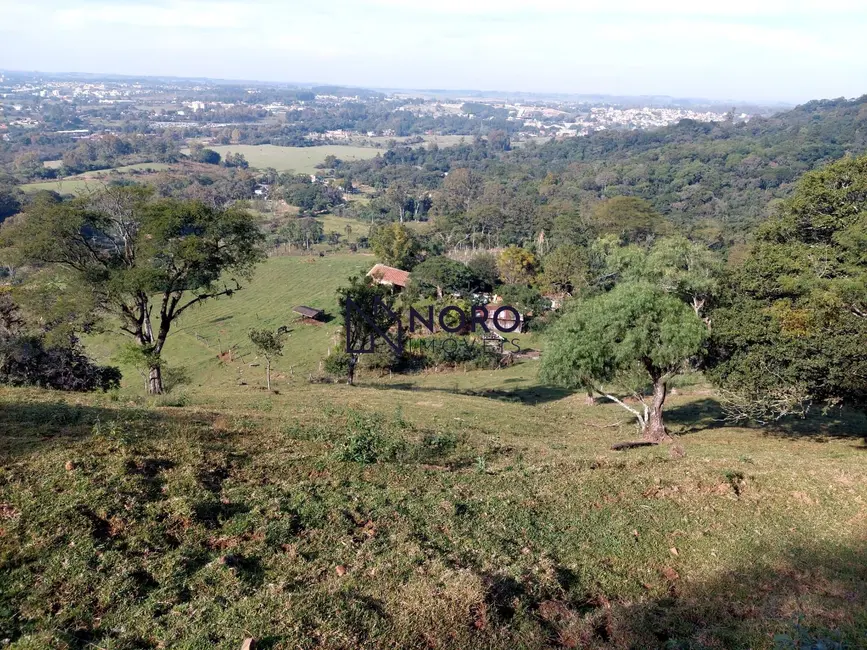 Foto 1 de Chácara com 2 quartos à venda, 80m2 em Km 3, Santa Maria - RS