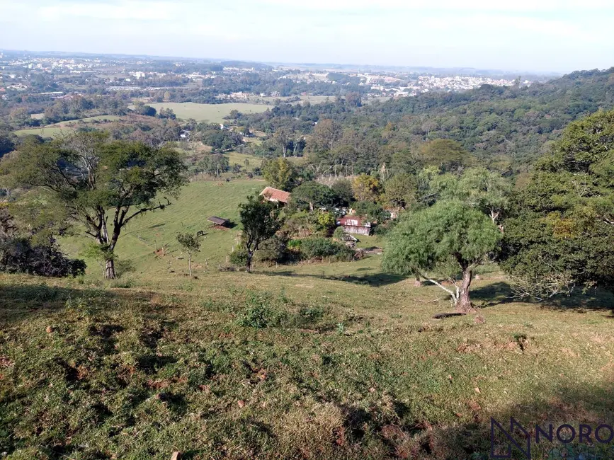 Foto 1 de Chácara com 2 quartos à venda, 80m2 em Km 3, Santa Maria - RS