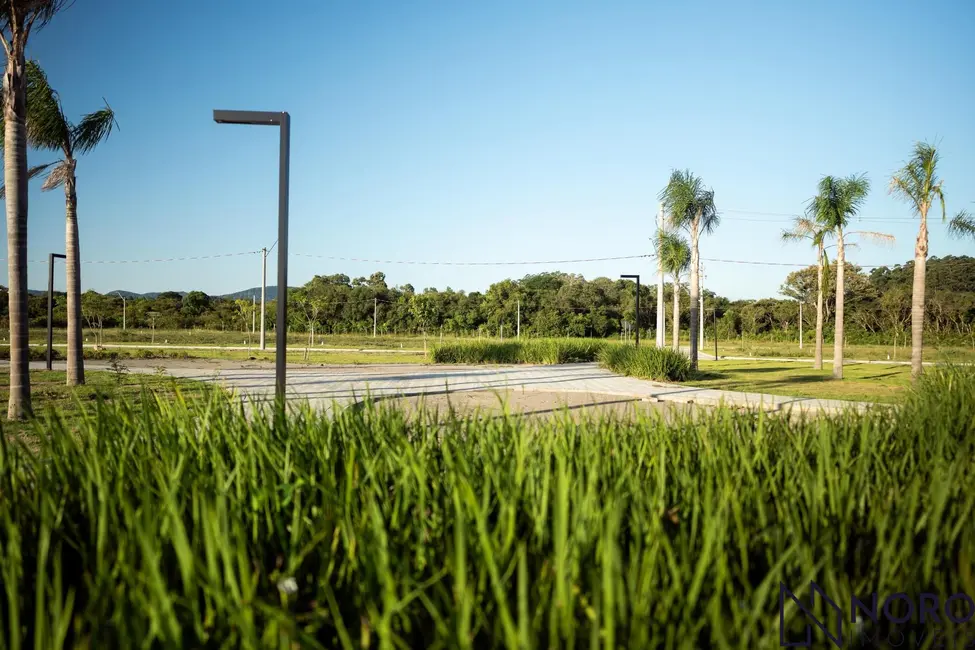 Foto 7 de Terreno / Lote à venda, 175m2 em Camobi, Santa Maria - RS