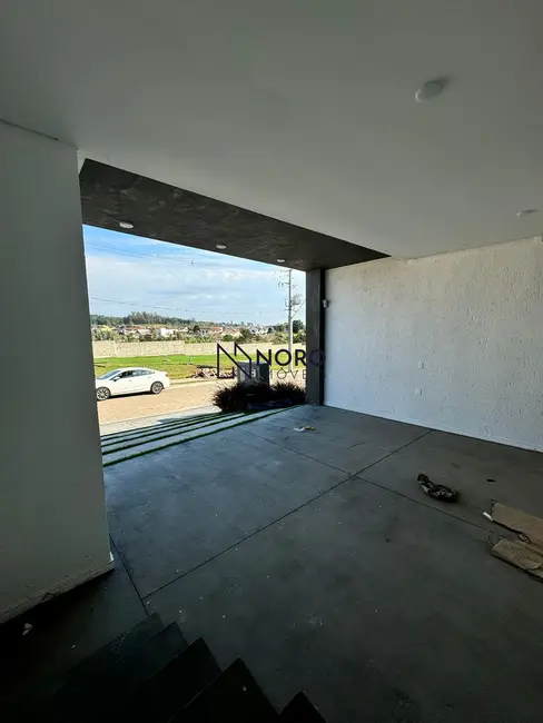 Foto 2 de Casa de Condomínio com 3 quartos à venda, 220m2 em São José, Santa Maria - RS