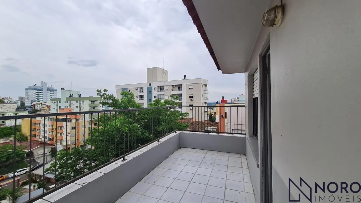Foto 1 de Cobertura com 3 quartos à venda, 98m2 em Centro, Santa Maria - RS