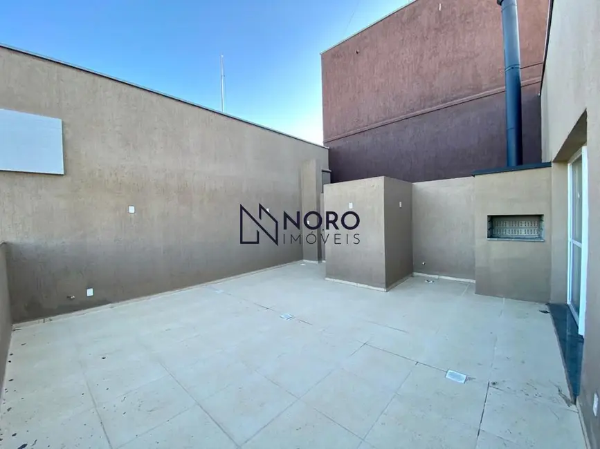 Cobertura com 3 quartos à venda, 164m2 em Nossa Senhora das Dores, Santa Maria - RS - imagem 4 Foto 4 de Cobertura com 3 quartos à venda, 164m2 em Nossa Senhora das Dores, Santa Maria - RS