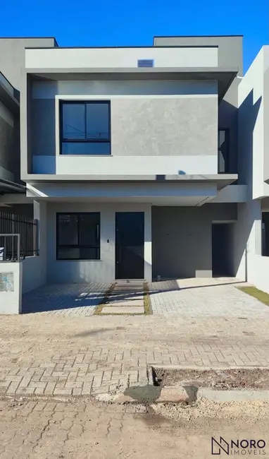 Foto 1 de Casa com 3 quartos à venda, 83m2 em São José, Santa Maria - RS