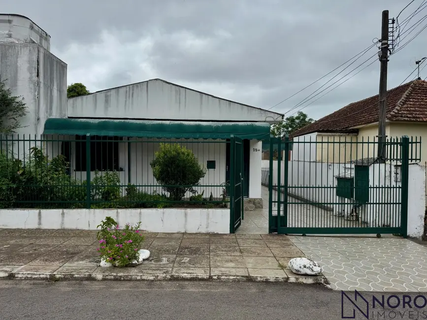 Foto 1 de Casa com 8 quartos à venda, 330m2 em Duque de Caxias, Santa Maria - RS