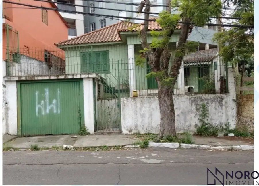 Foto 1 de Terreno / Lote à venda, 221m2 em Nossa Senhora do Rosário, Santa Maria - RS