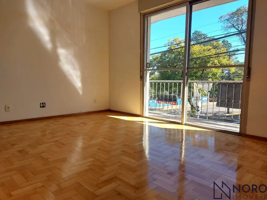 Foto 2 de Apartamento com 3 quartos para alugar, 136m2 em Nossa Senhora de Fátima, Santa Maria - RS