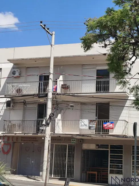 Foto 1 de Apartamento com 3 quartos para alugar, 136m2 em Nossa Senhora de Fátima, Santa Maria - RS