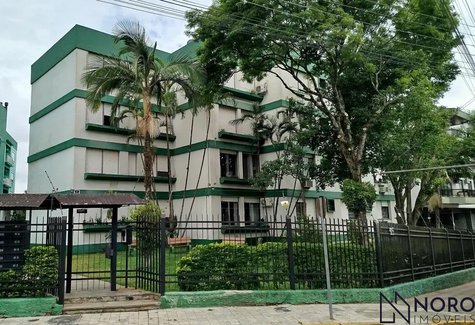 Foto 1 de Apartamento com 3 quartos à venda, 148m2 em Centro, Santa Maria - RS