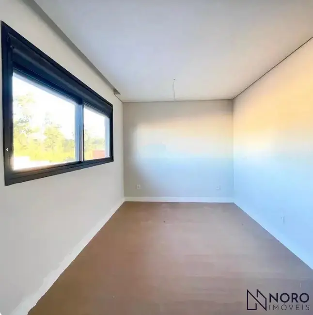 Casa de Condomínio com 3 quartos à venda, 159m2 em Camobi, Santa Maria - RS - imagem 8 Foto 8 de Casa de Condomínio com 3 quartos à venda, 159m2 em Camobi, Santa Maria - RS