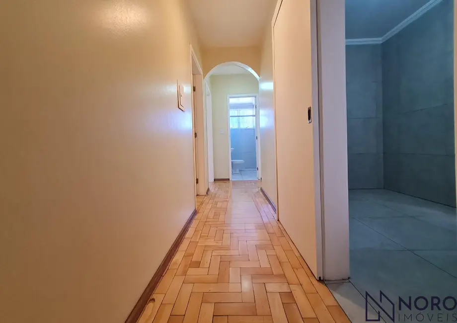 Foto 4 de Apartamento com 3 quartos para alugar, 84m2 em Centro, Santa Maria - RS