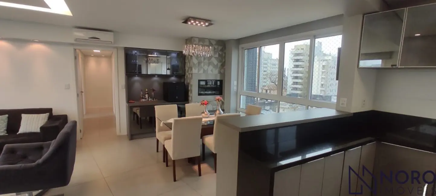 Foto 6 de Apartamento com 3 quartos à venda, 116m2 em Centro, Santa Maria - RS