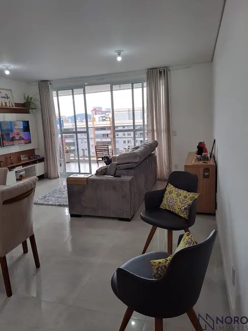 Foto 5 de Apartamento com 3 quartos à venda, 131m2 em Centro, Santa Maria - RS