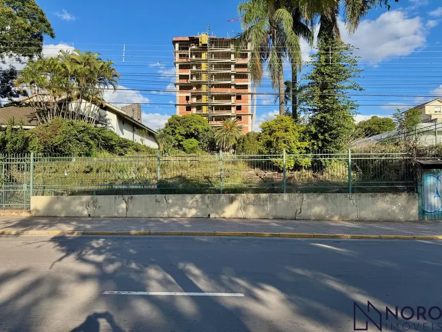 Foto 2 de Terreno / Lote à venda, 1425m2 em Nossa Senhora de Fátima, Santa Maria - RS