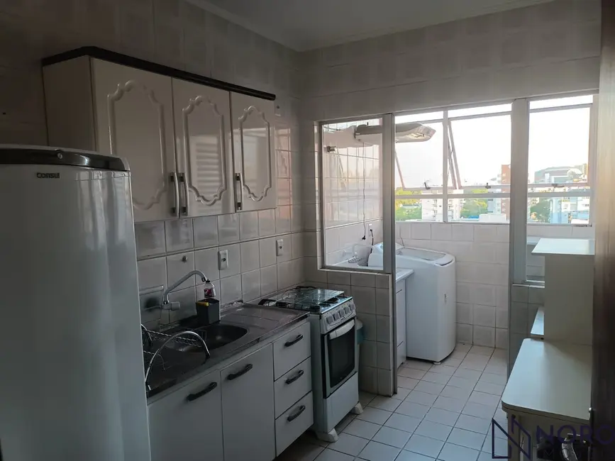 Foto 8 de Apartamento com 2 quartos à venda, 67m2 em Centro, Santa Maria - RS
