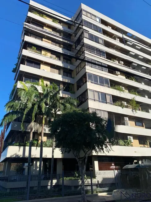 Foto 1 de Apartamento com 3 quartos à venda, 218m2 em Nossa Senhora de Fátima, Santa Maria - RS