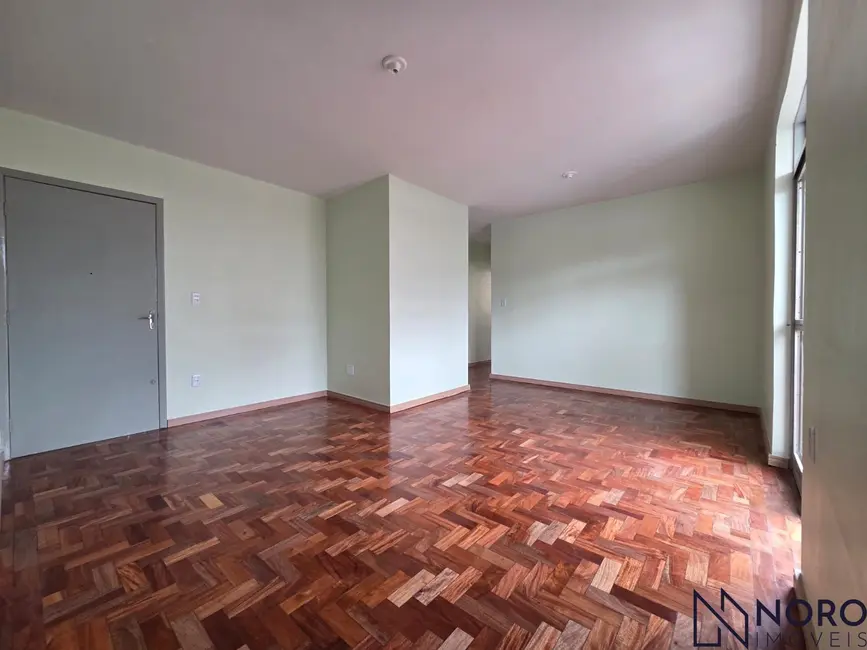 Foto 1 de Apartamento com 2 quartos à venda, 76m2 em Centro, Santa Maria - RS