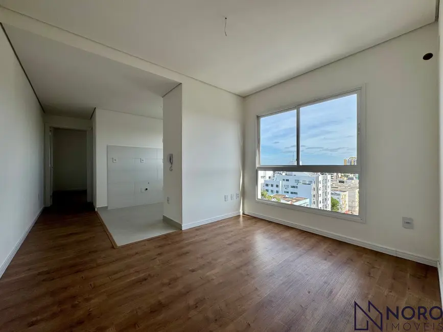 Foto 2 de Apartamento com 1 quarto à venda, 37m2 em Bonfim, Santa Maria - RS