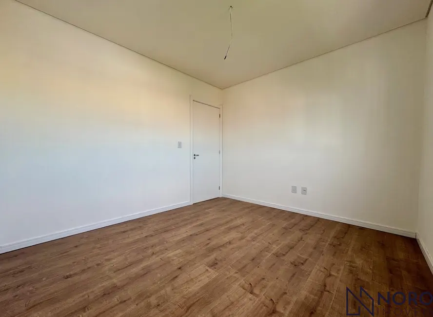 Foto 8 de Apartamento com 1 quarto à venda, 37m2 em Bonfim, Santa Maria - RS