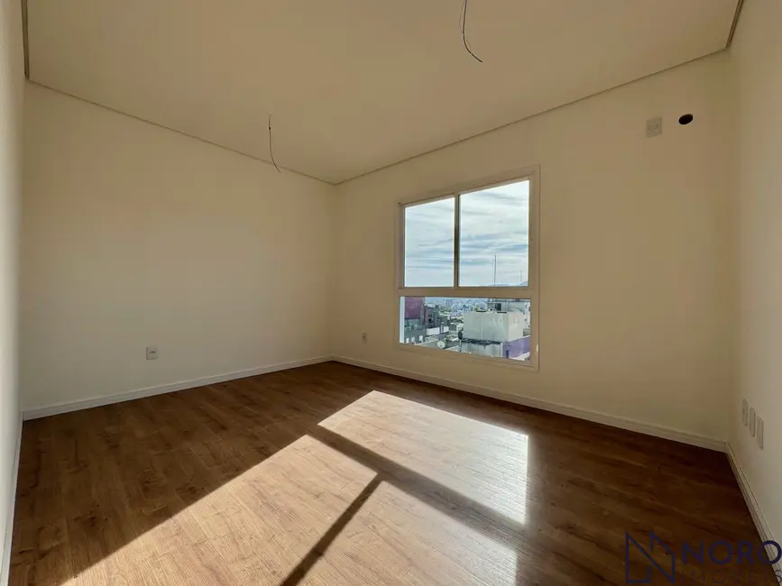 Foto 5 de Apartamento com 1 quarto à venda, 27m2 em Bonfim, Santa Maria - RS