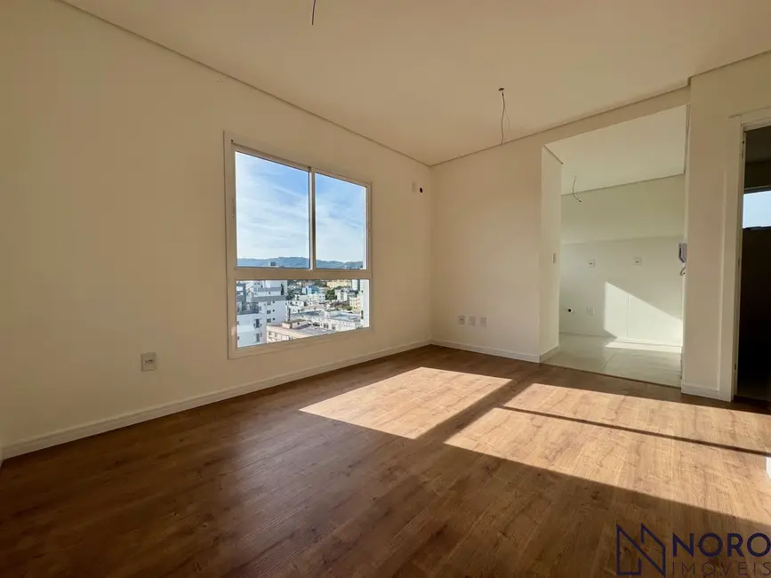 Foto 3 de Apartamento com 1 quarto à venda, 27m2 em Bonfim, Santa Maria - RS