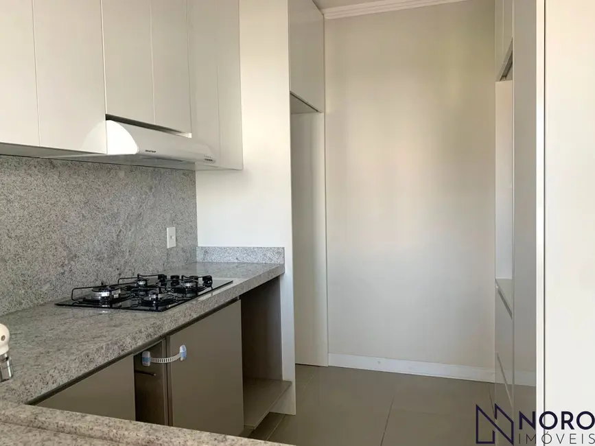 Foto 3 de Apartamento com 3 quartos à venda, 105m2 em Nossa Senhora de Fátima, Santa Maria - RS