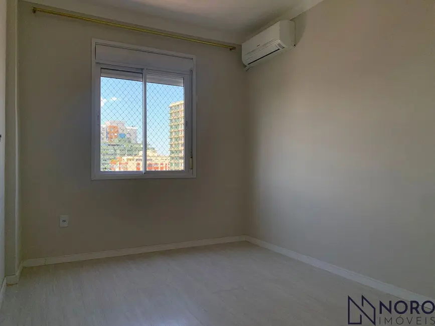 Foto 9 de Apartamento com 3 quartos à venda, 105m2 em Nossa Senhora de Fátima, Santa Maria - RS