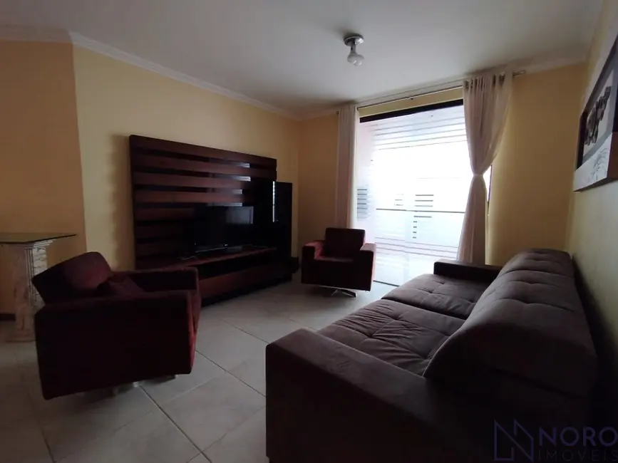 Foto 4 de Apartamento com 2 quartos para alugar, 93m2 em Nossa Senhora de Fátima, Santa Maria - RS