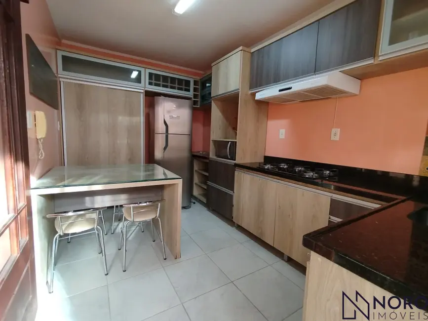 Foto 8 de Apartamento com 2 quartos para alugar, 93m2 em Nossa Senhora de Fátima, Santa Maria - RS