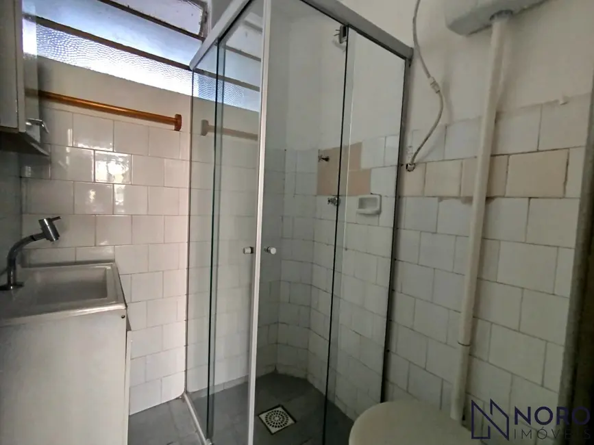 Foto 8 de Apartamento com 2 quartos para alugar, 45m2 em Nossa Senhora de Fátima, Santa Maria - RS