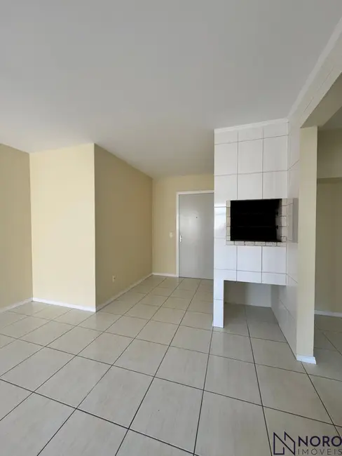 Apartamento com 2 quartos à venda, 100m2 em Centro, Santa Maria - RS - imagem 5 Foto 5 de Apartamento com 2 quartos à venda, 100m2 em Centro, Santa Maria - RS